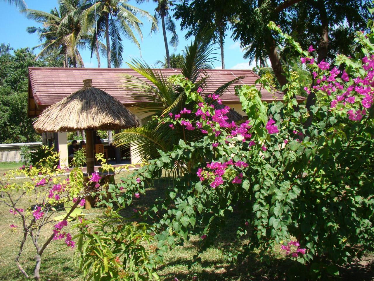 Bidara Cottage Labuhan Pandan Exteriör bild
